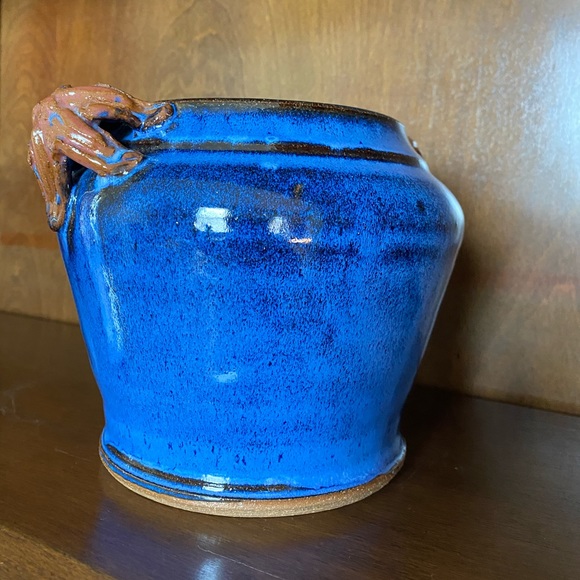 Blue Glazed Ceramic Vase / Planter with Starfish - Picture 5 of 8